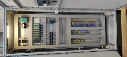 低压成套配电柜：安全稳定的电力分配解决方案