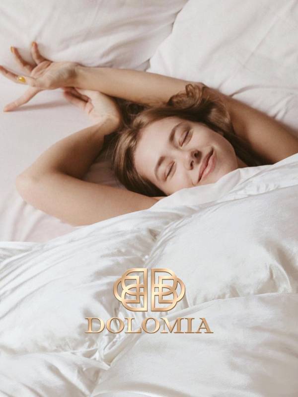 保持高品质的重奢凝胶枕DOLOMIA，每款均渗透着手工精细、素质卓越的精品艺术
